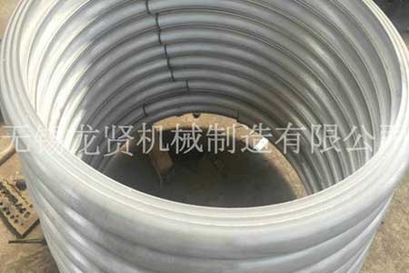 相比圓管，半管的優(yōu)勢